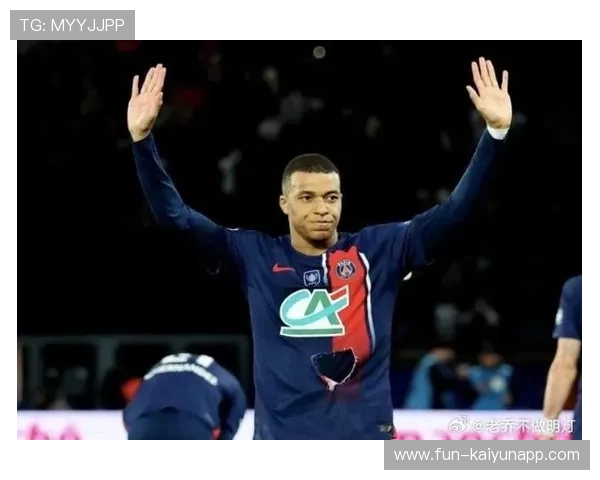 巴黎圣日耳曼前场连续压迫，姆巴佩横传助攻，成功破门